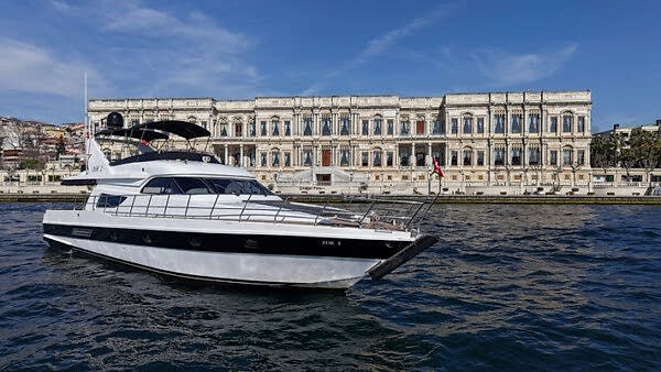 bosphorus sunset cruise istanbul by luxury yacht zoe